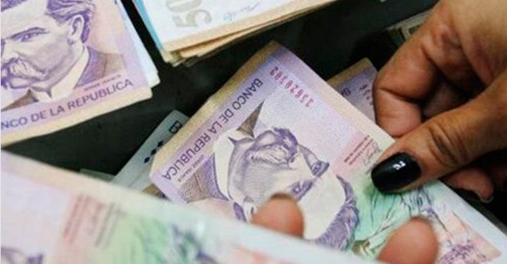Negociaciones salariales llegan a la recta final: Centrales obreras y sindicatos podrían aceptar un 12% de aumento