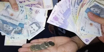 Un aumento del 18% piden sindicatos para el salario mínimo 2024: inicia la discusión