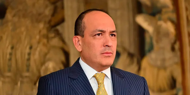 Vladimir Fernández juramentado como nuevo magistrado de la Corte Constitucional de Colombia
