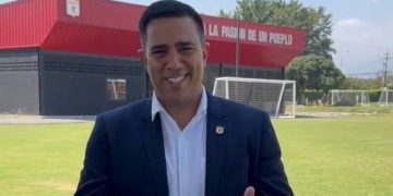 César Farías asume el timón: Nuevo Director Técnico del América de Cali para el 2024