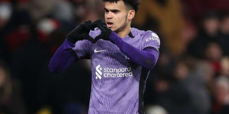 Luis Díaz se reportó con gol en la victoria del Liverpool ante Arsenal por FA CUP