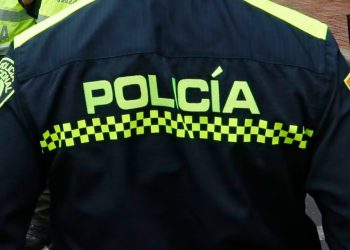 “Dama de compañía” le robó una pistola a policía que vino en apoyo al Carnaval