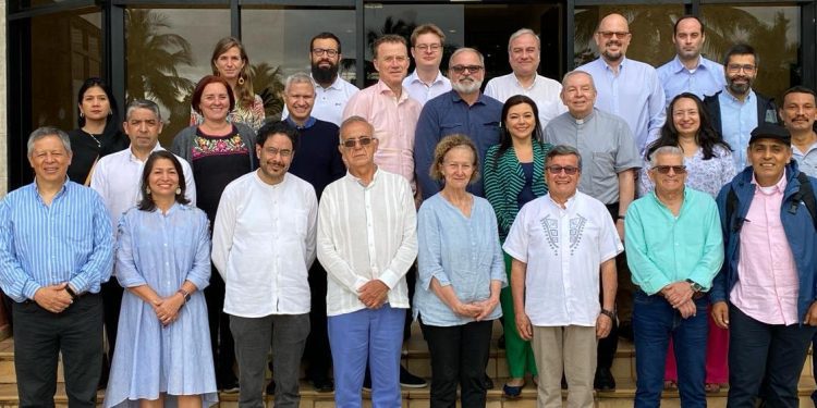 Por siete días Gobierno y el ELN prorrogan el cese al fuego bilateral