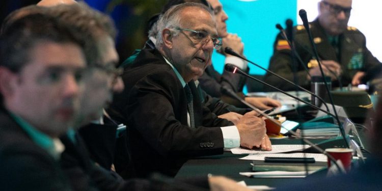 MinDefensa terminó su participación en diálogos con el ELN