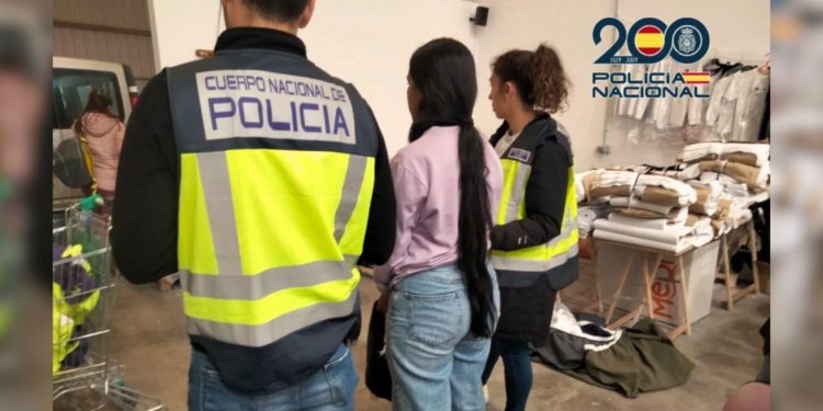 Cinco colombianos dentro de la red de tráfico de personas desmantelada en España