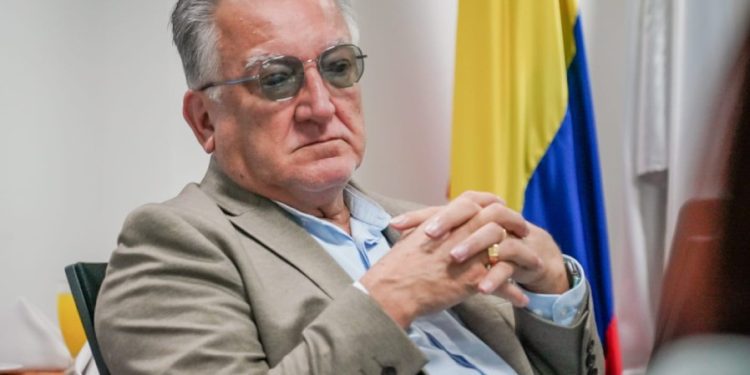 “$500 millones de Fecode fueron para día de elecciones, cuando no hay campaña”: Dagoberto Quiroga