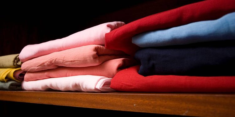 Aranceles de 40% en ropa importada han aumentado el contrabando en el sector textil
