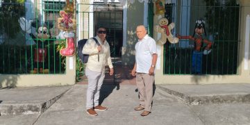 Con llegada al Palacio Municipal y visitas al hospital y Policía Nacional, empieza el gobierno de Fabián Bonett