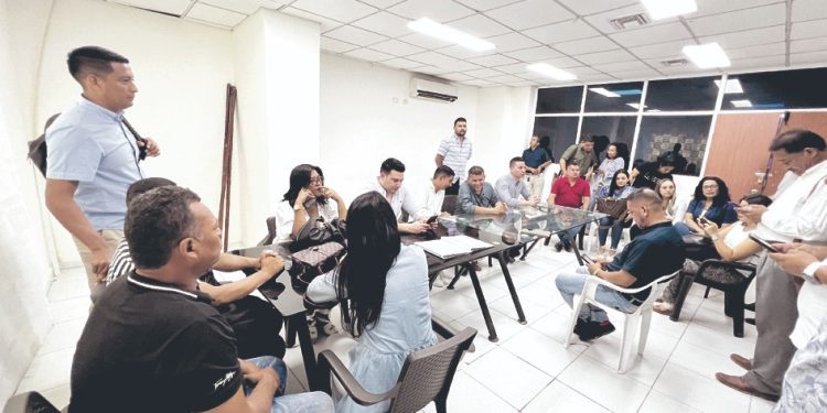 Mandatarios encontraron Alcaldías “raspadas”: en Malambo se llevaron las cortinas y en Luruaco se perdieron las llaves