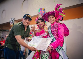 Alcaldía de Galapa entregó decretos a los Reyes del Carnaval 2024