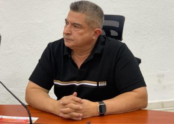 Desfiles de Carnaval: Concejal Juan José Vergara propone revisión del cableado de los postes de la carrera 44