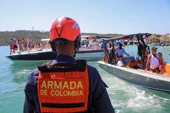 Armada de Colombia vela por la seguridad de turistas y habitantes en Cartagena