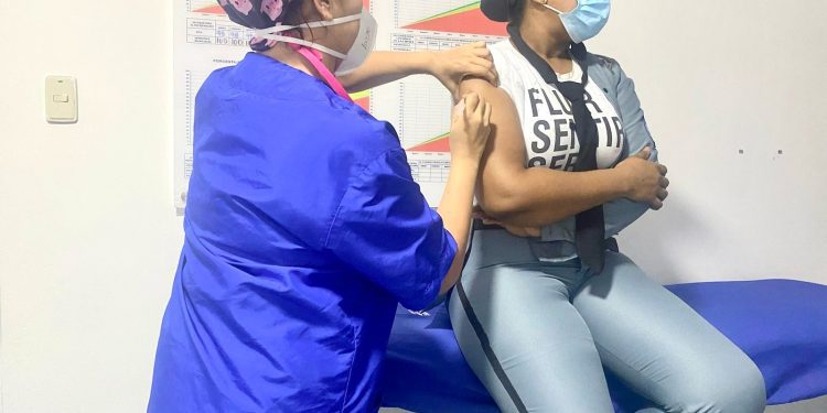 Barranquilla, lista para la primera jornada de vacunación del año