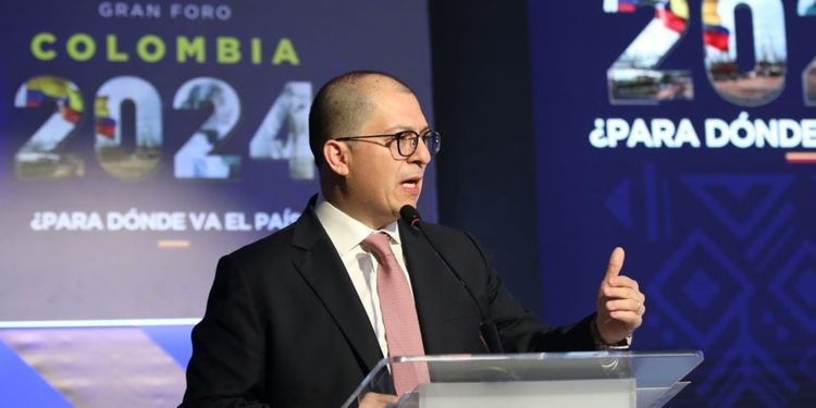 Fiscal General Francisco Barbosa insta al respeto a la independencia de la Corte Suprema