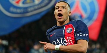 Kylian Mbappé le comunicó al PSG que no seguirá para la próxima temporada