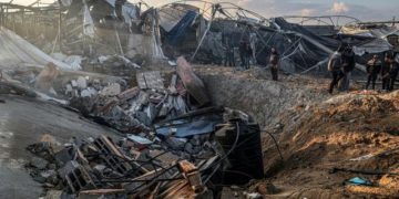 Israel bombardea Gaza antes de votación en el Consejo de Seguridad de la ONU