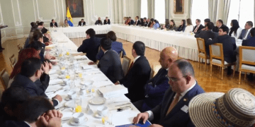 Mandatarios del Caribe y presidente Petro se reúnen para discutir soluciones sobre el sistema energético