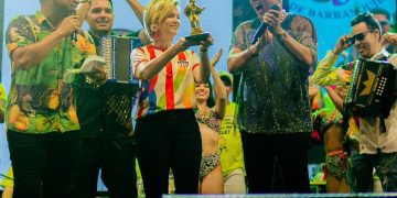 Rafa Pérez recibió el Congo de Oro al Mérito, por su trayectoria musical