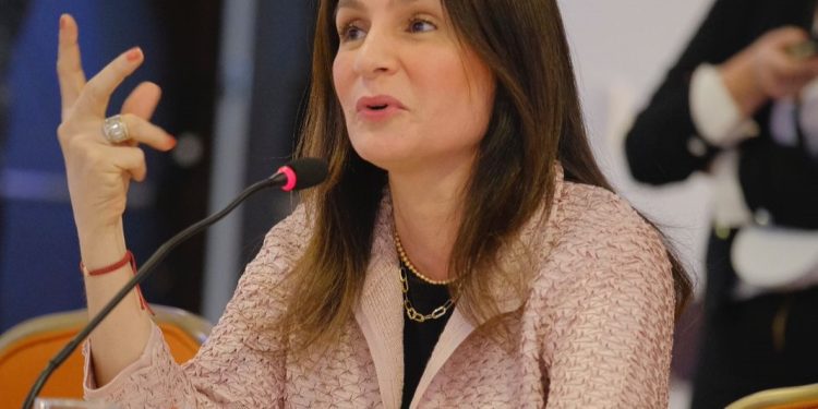 En cumbre de gestoras sociales de Asocapitales, primera dama Katia Nule expuso los proyectos para beneficiar a niños y mujeres de Barranquilla