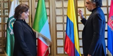 Armando Benedetti se posesionó como embajador de Colombia ante la FAO