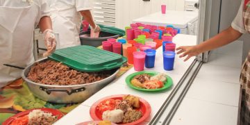 Investigación a exsecretario de Educación de Sucre por presuntas irregularidades en funcionamiento del PAE