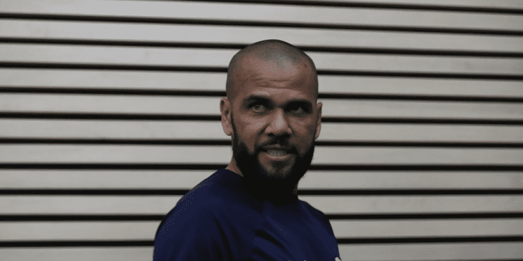 Audiencia de Barcelona descarta juzgar a Dani Alves a puerta cerrada