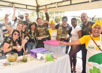 Con ambiente carnavalero regresó Sabor Bajero