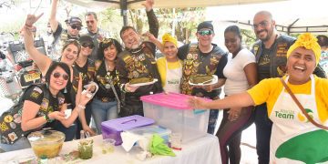 Con ambiente carnavalero regresó Sabor Bajero