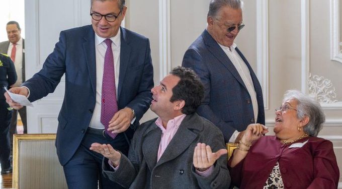 Senador Carlos Meisel: “Si el gobierno propone algo serio, lo apoyaremos”