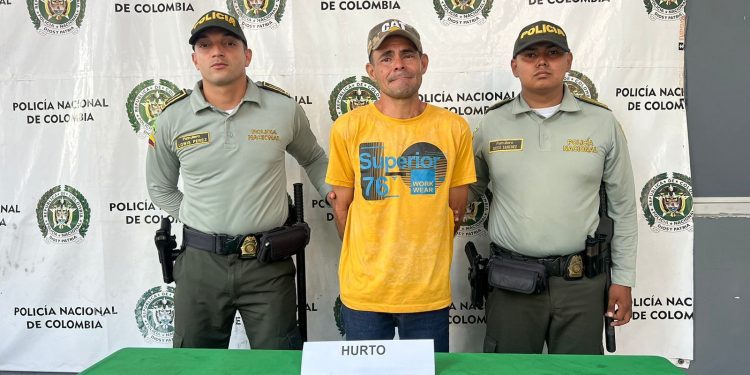 Robando en plena calle 30 con carrera 45 fue capturado en el centro de Barranquilla