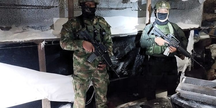 Militares neutralizan gigantesco laboratorio de clorhidrato de cocaína de las disidencias avaluado en más de 4 millones de dólares en Nariño