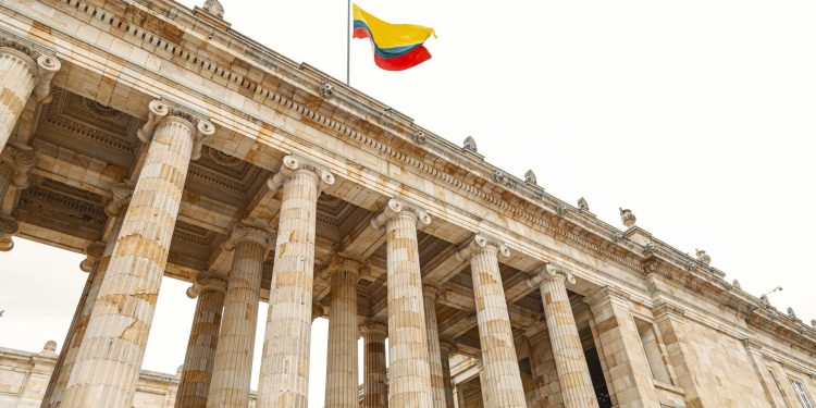 ¿Cómo es el trámite para convocar una Asamblea Constituyente?