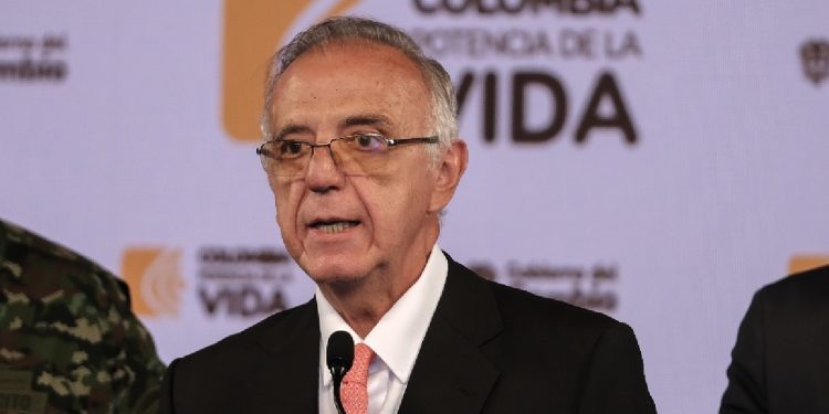 Mindefensa confirmó que hay helicópteros del Ejército sin utilizar por falta de repuestos