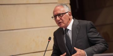 Congresistas expusieron inquietudes frente a MinSalud durante moción de censura