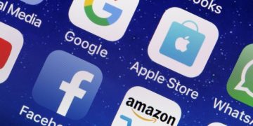 Apple busca alianza estratégica con Google para potenciar capacidades de IA en iPhones