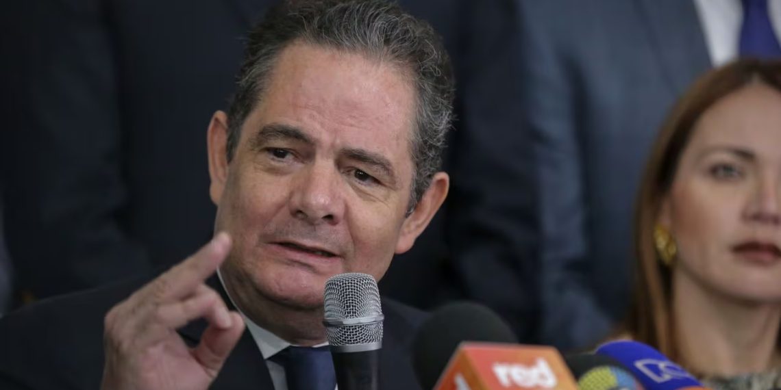 “Midamos fuerzas”: Germán Vargas Lleras, de acuerdo con la constituyente propuesta por Petro