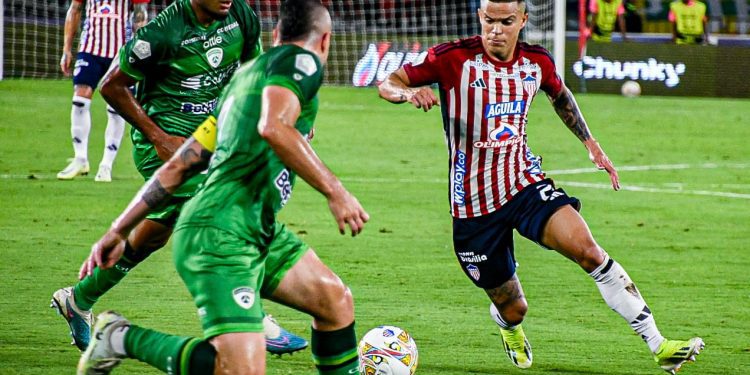 Junior sufrió más de la cuenta, pero ganó un juego clave ante La Equidad