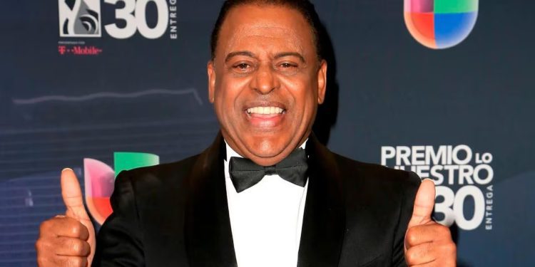 Wilfrido Vargas está en cuidados intensivos por neumonía e influenza