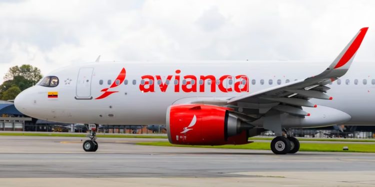 SIC sancionó con $4 mil millones a Avianca por incumplir condiciones y perjudicar a la competencia