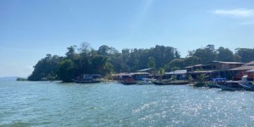 Armada de Colombia fortalece su presencia en el consejo comunitario la plata en Bahía Málaga