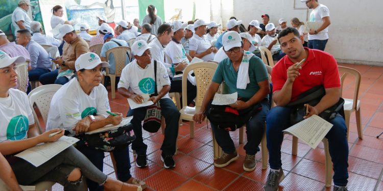 Con participación de 1.287 personas, avanza construcción de plan de acción de la C.R.A.