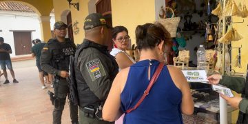 Grupo Gaula de la Policía Bolívar adelanta jornada de prevención en Mompox ante la llegada de la Semana Santa
