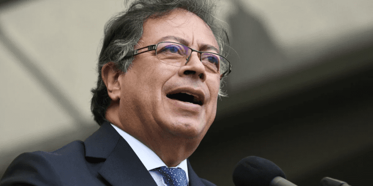 CNE ordena practicar pruebas por los $600 millones de la USO no reportados para la campaña de Petro