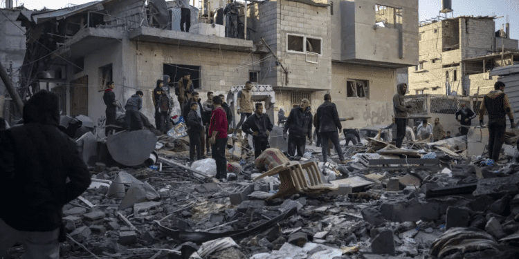 Hamás propone tregua en dos fases: fin de guerra y liberación de mujeres soldado