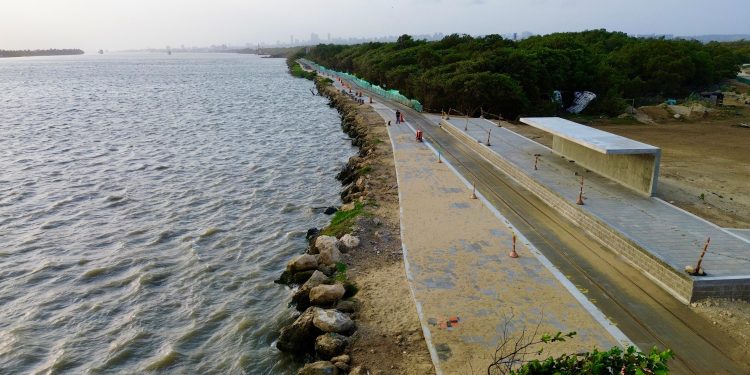 Barranquilleros tienen playa propia y pronto llegarán a ella en tren turístico