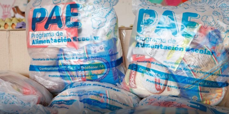 Procuraduría advierte que más de 74.000 niños se encuentran sin atención por incumplimientos en el PAE