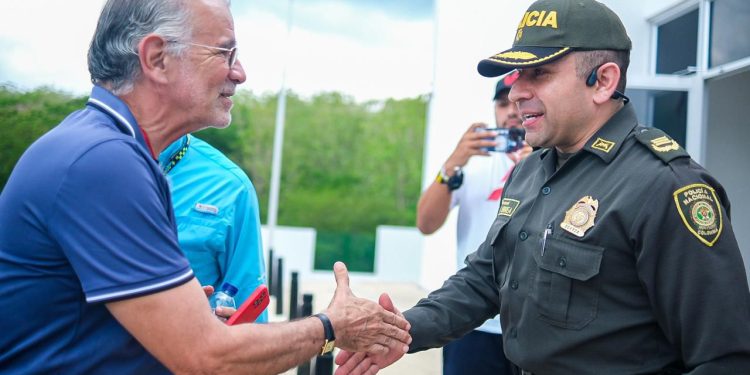 Gobernador Eduardo Verano anunció la entrega de moderno Comando de Policía para atacar estructuras criminales