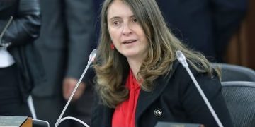 Paloma Valencia denuncia que Colpensiones habría despilfarrado más de $226 mil millones