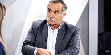 Falleció el General (r) Ricardo Díaz, exviceministro de Defensa de Petro 