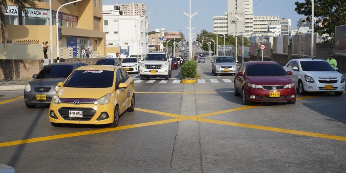 Reinicia contraflujo de laboratorio vial en la carrera 51B entre calles 94 y 84 de 7 am a 7 pm